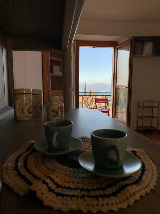 Casa Lisetta, 3-Room Apartment With Lake View Torri Del Benaco Exterior foto