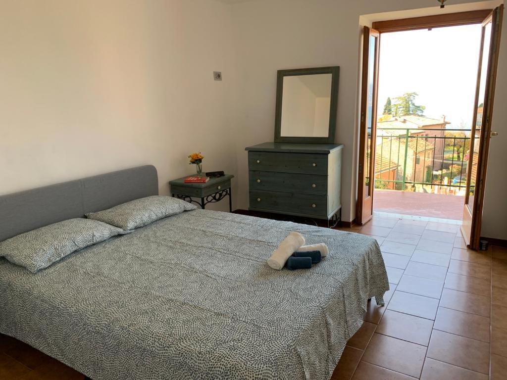 Casa Lisetta, 3-Room Apartment With Lake View Torri Del Benaco Exterior foto